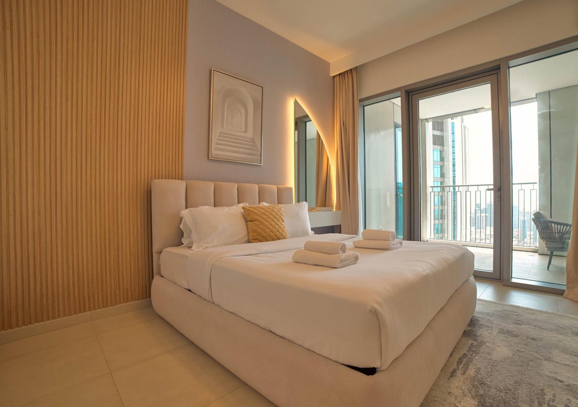 Burj Khalifa View Lux 3 Bedroom By Tanami Homes * Dubai