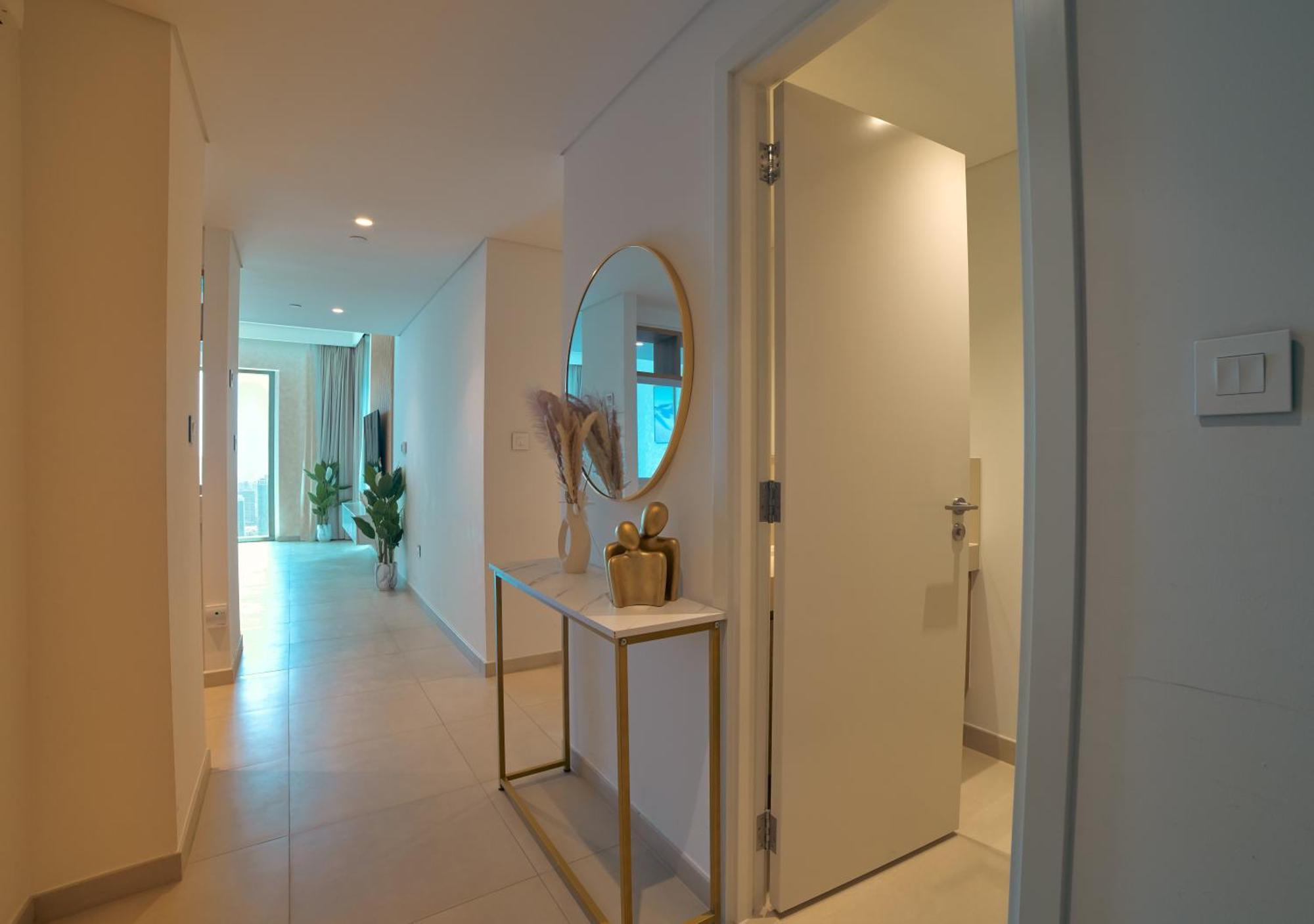 Burj Khalifa View Lux 3 Bedroom By Tanami Homes