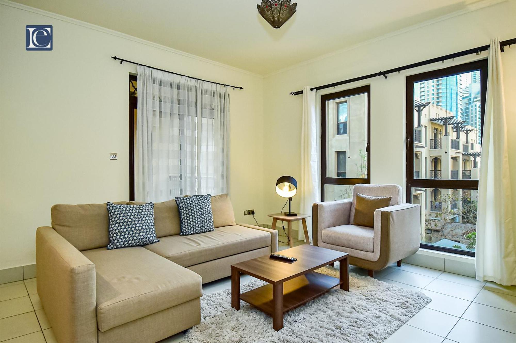 Apartment Luxury Escapes - Burj Khalifa View 90sqm - 1br In Zaafaran, Downtown