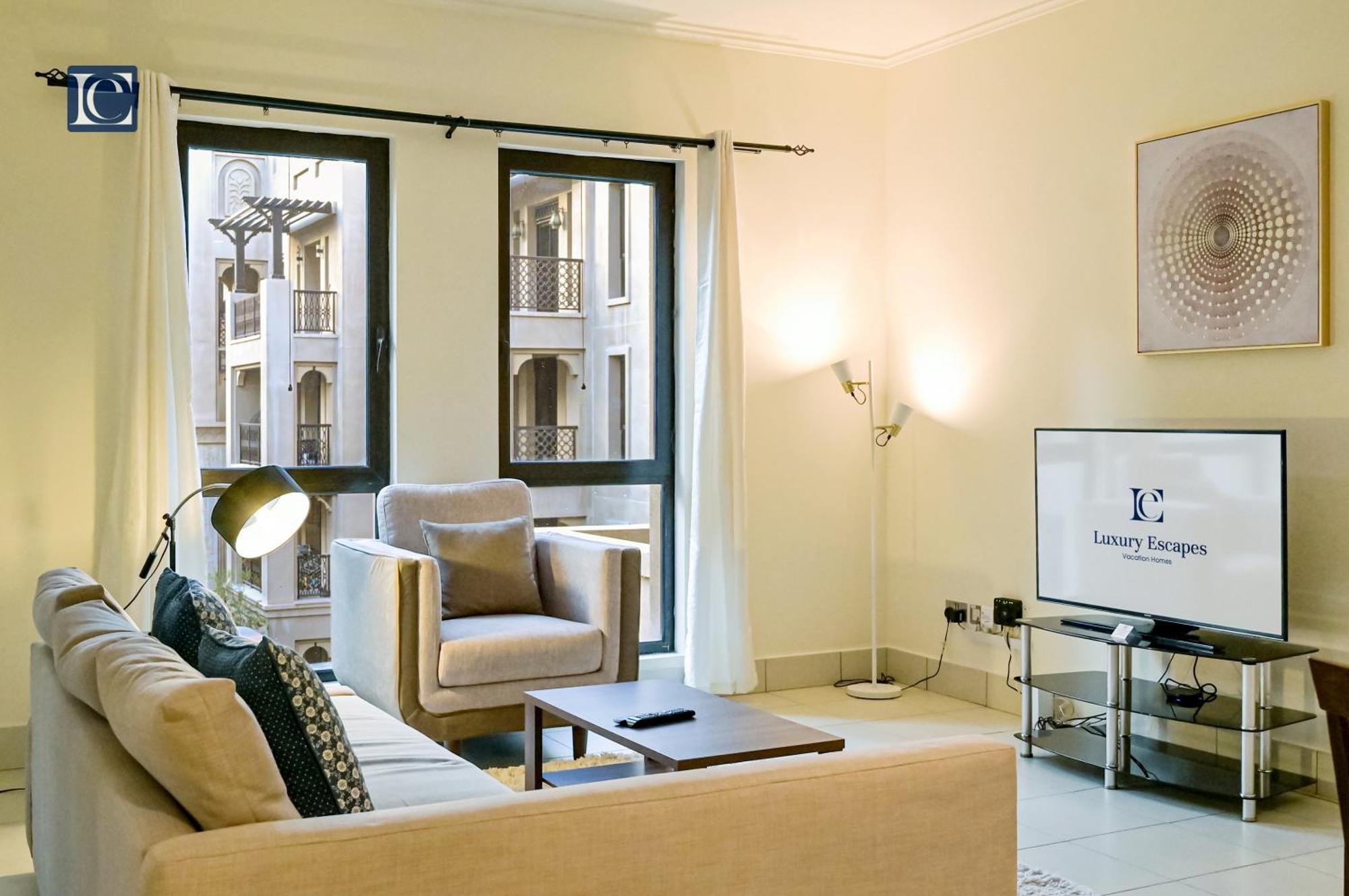 Apartment Luxury Escapes - Burj Khalifa View 90sqm - 1br In Zaafaran, Downtown Dubai