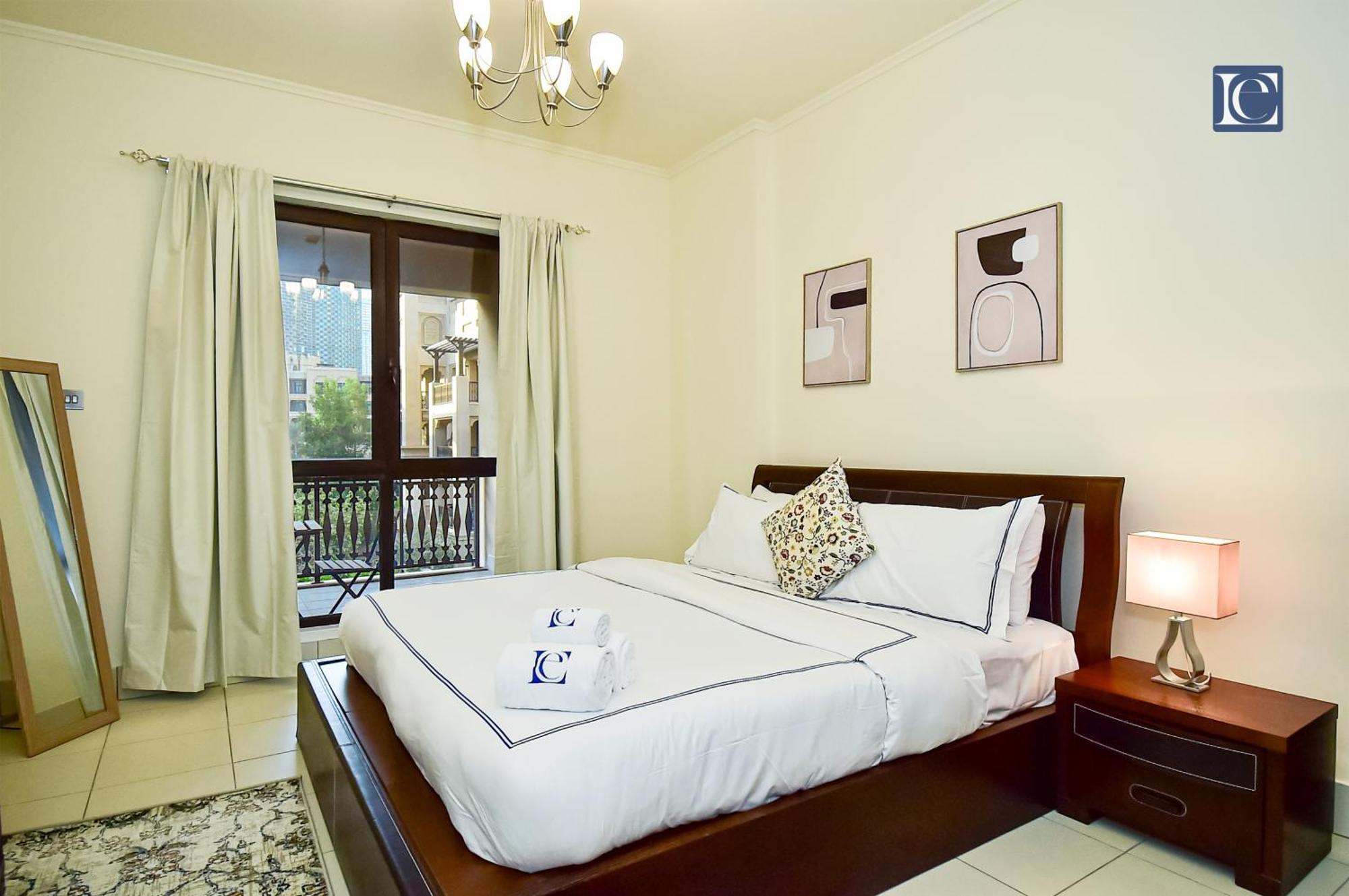 Apartment Luxury Escapes - Burj Khalifa View 90sqm - 1br In Zaafaran, Downtown *