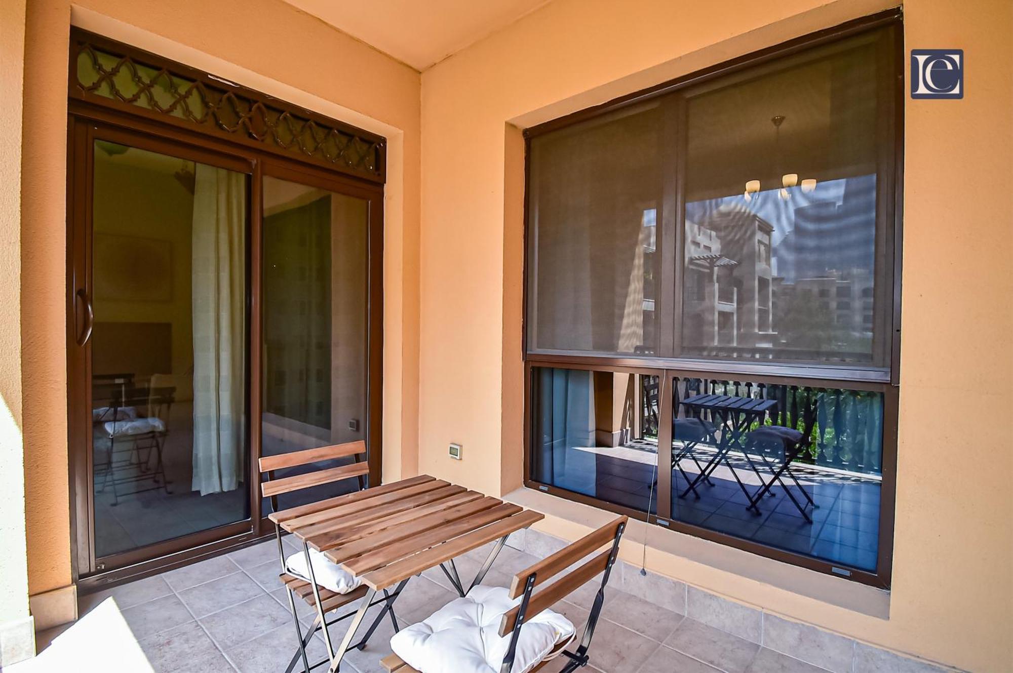 Luxury Escapes - Burj Khalifa View 90sqm - 1br In Zaafaran, Downtown