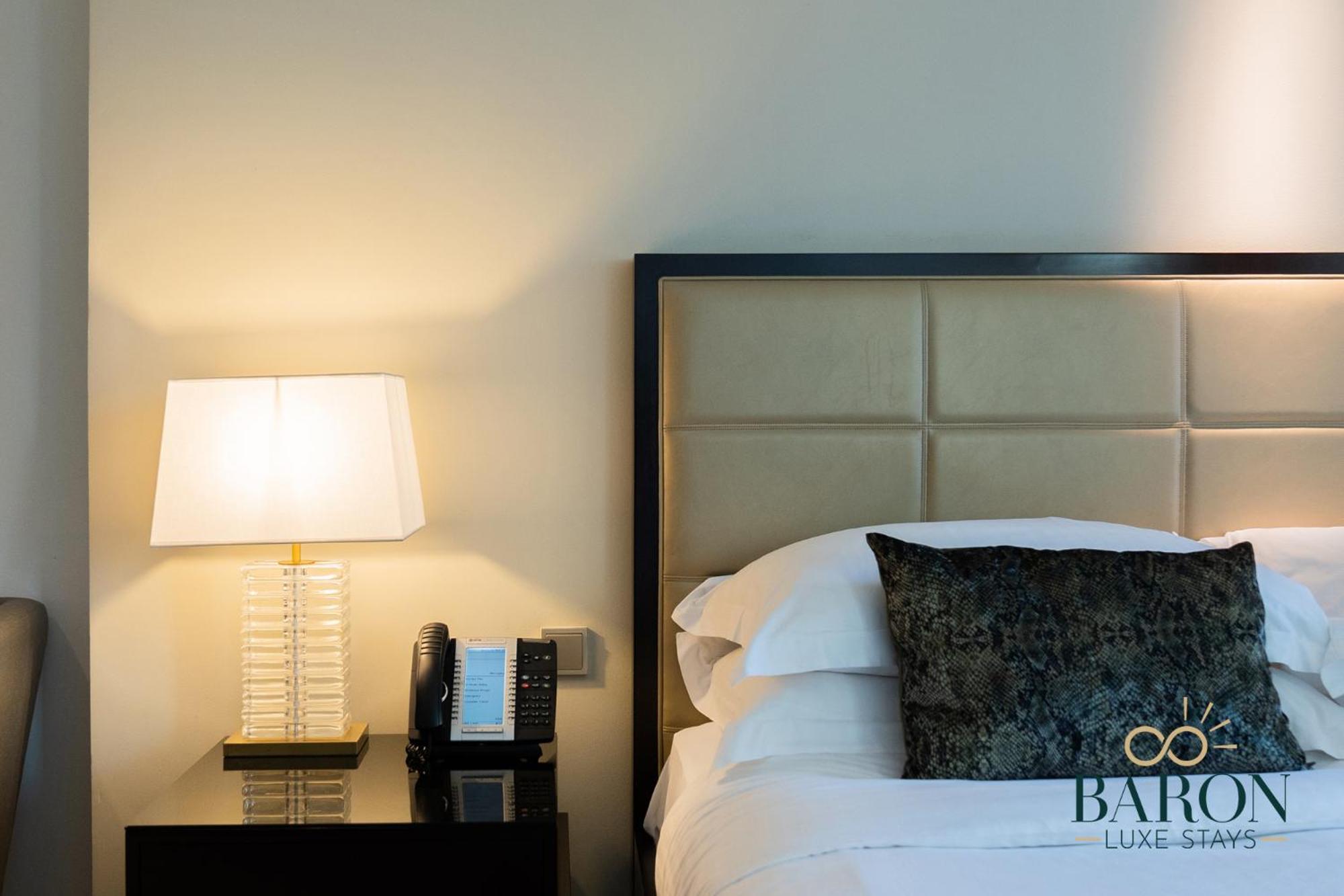Luxurious At Address Residences 15 Apartment *