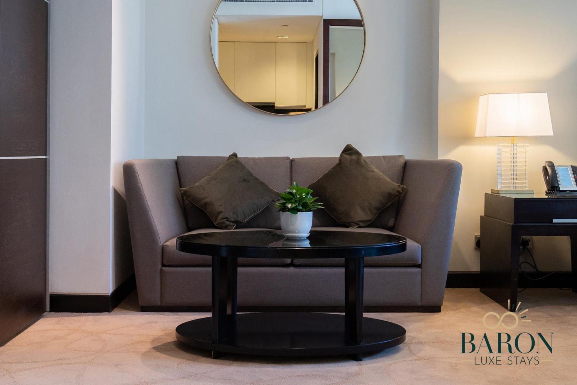 Apartment Luxurious At Address Residences 15 *