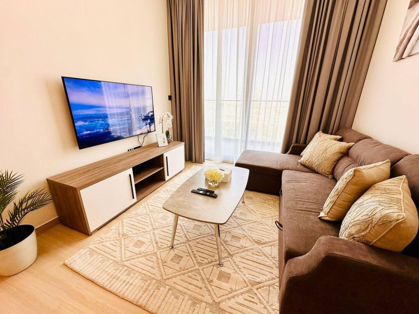 Stunning 1br Fully Furnished With Balcony In Jvc Dubai