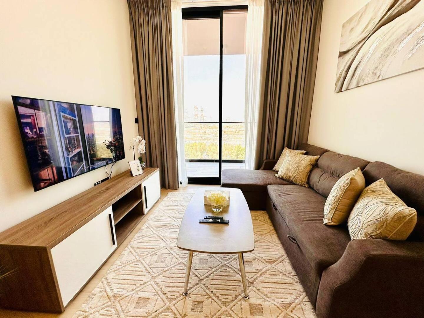 Apartment Stunning 1br Fully Furnished With Balcony In Jvc Dubai