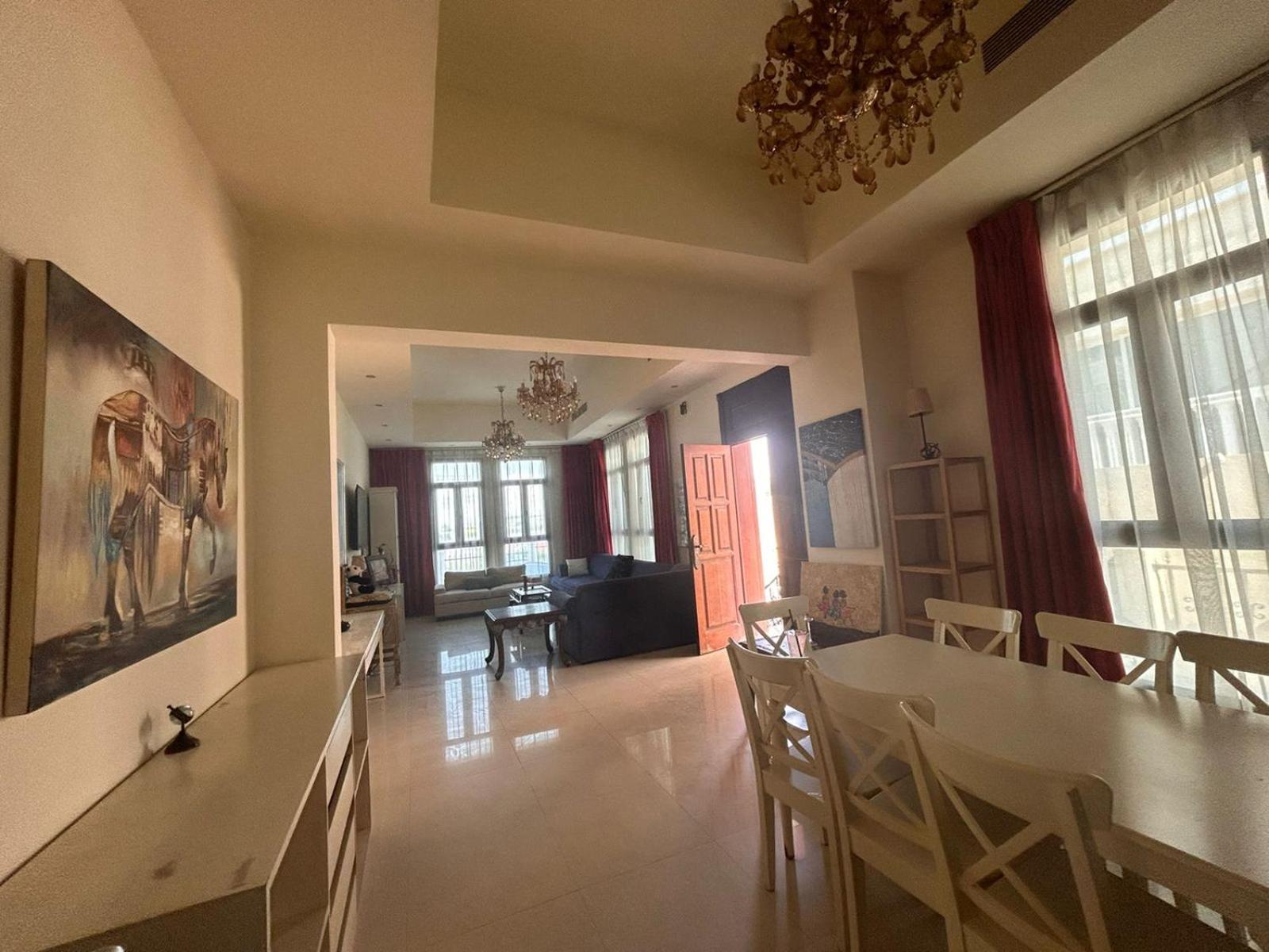 Peaceful In Liwan Wadi Al-safa 2 Guest house