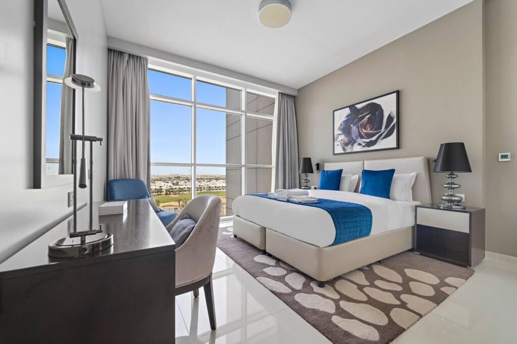 Modern 1 Bedroom In Family Community Apartment