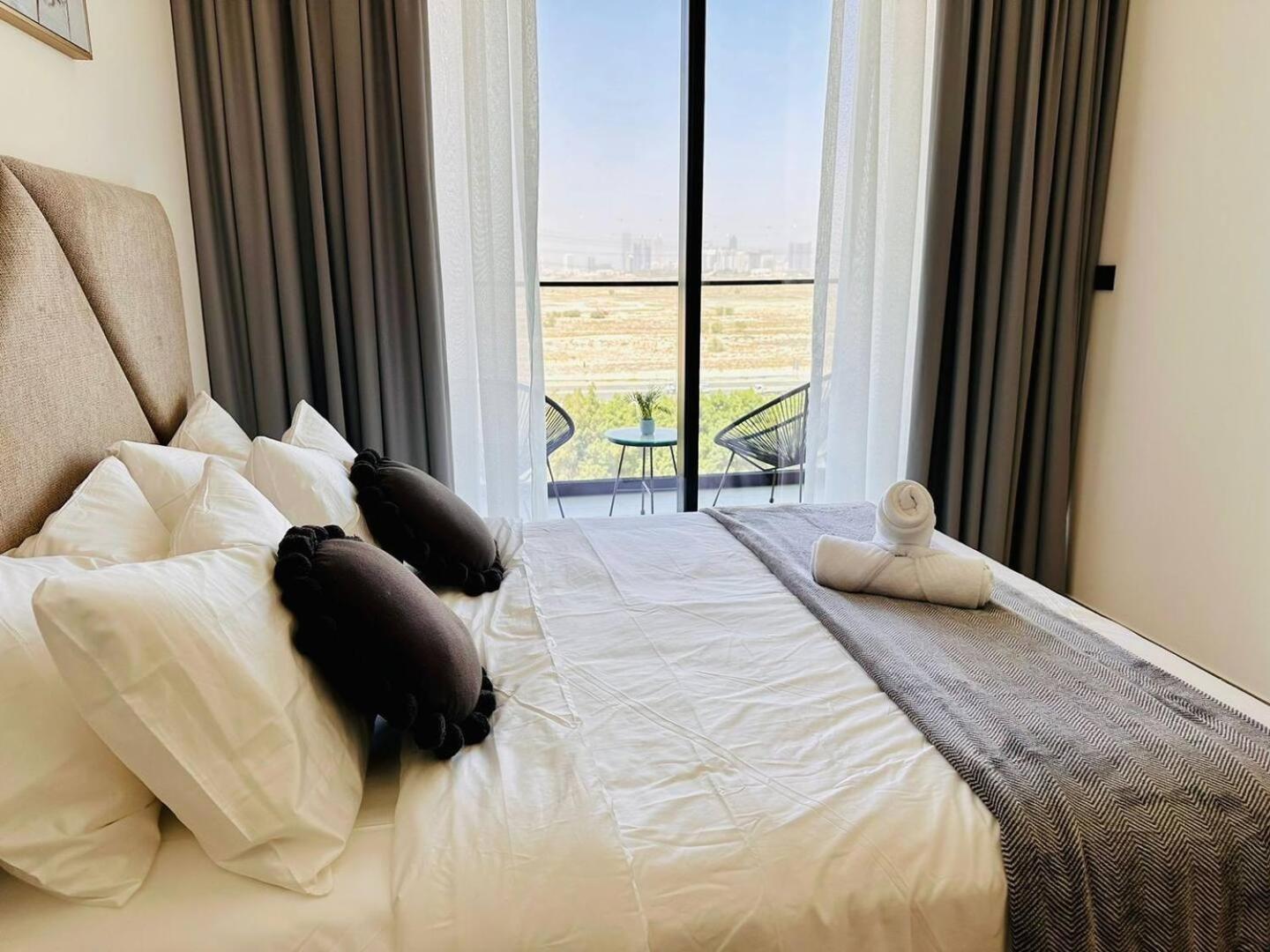 Apartment Stunning 1br Fully Furnished With Balcony In Jvc Dubai