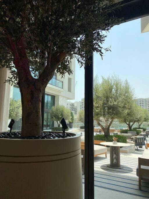 Elegant Luxury Living In Palace Residences * Dubai