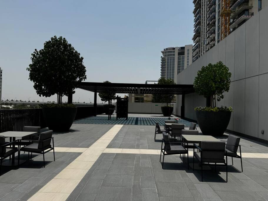Elegant Luxury Living In Palace Residences Dubai