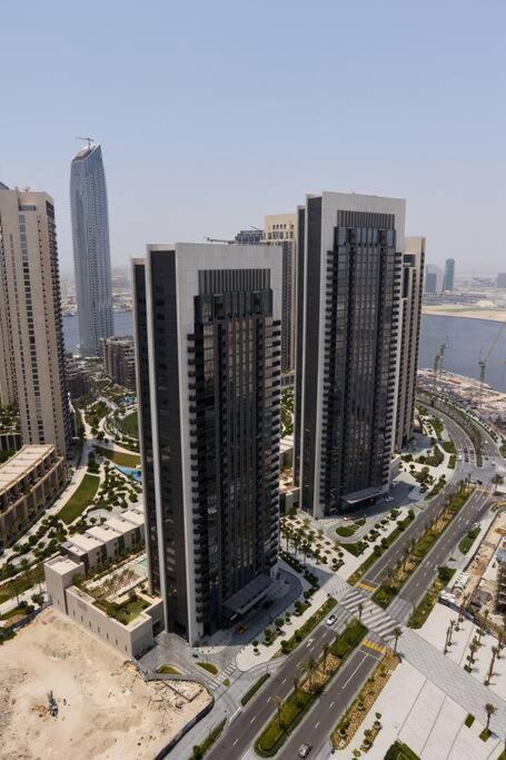 Elegant Luxury Living In Palace Residences * Dubai