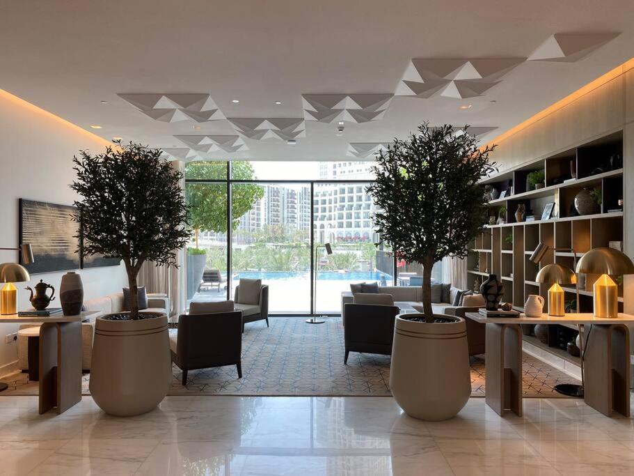 Elegant Luxury Living In Palace Residences * Dubai