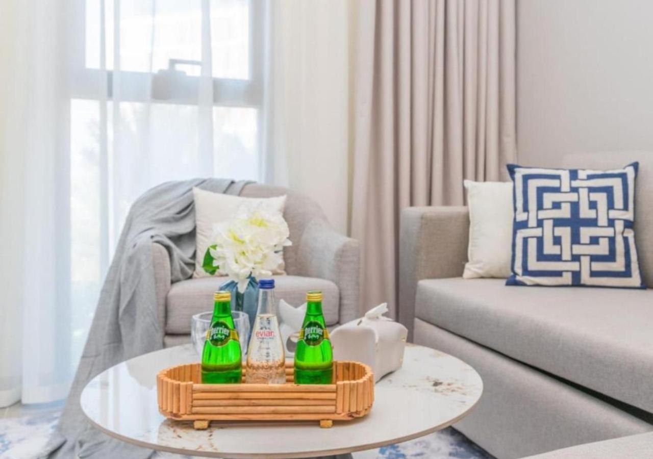 Apartment Charming 1br With Lovely Views In Mesk 1 By Vibel *