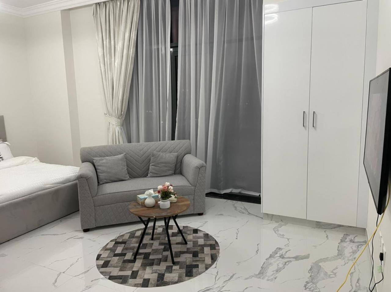 Luxury & Comfort In Majan A Delight Dubai