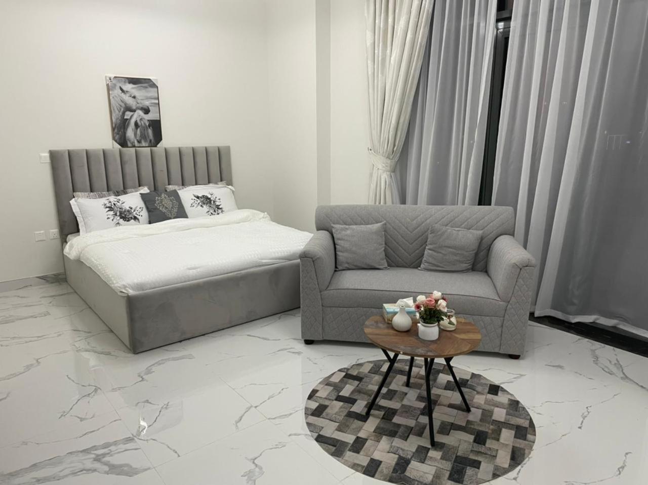 Apartment Luxury & Comfort In Majan A Delight Dubai