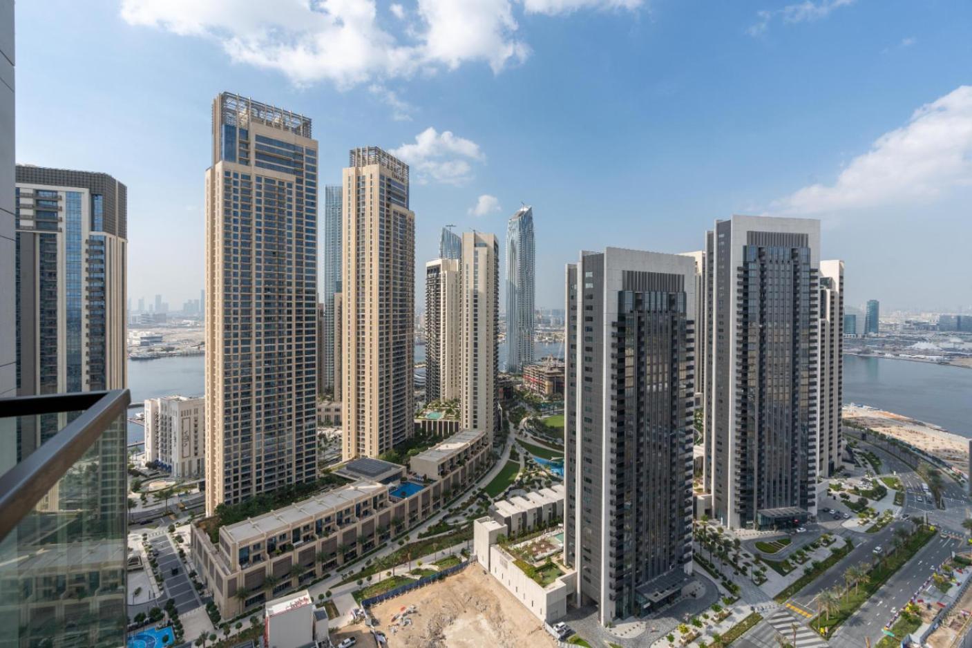 1br High-floor Elegant In Palace By Vibel Apartment Dubai