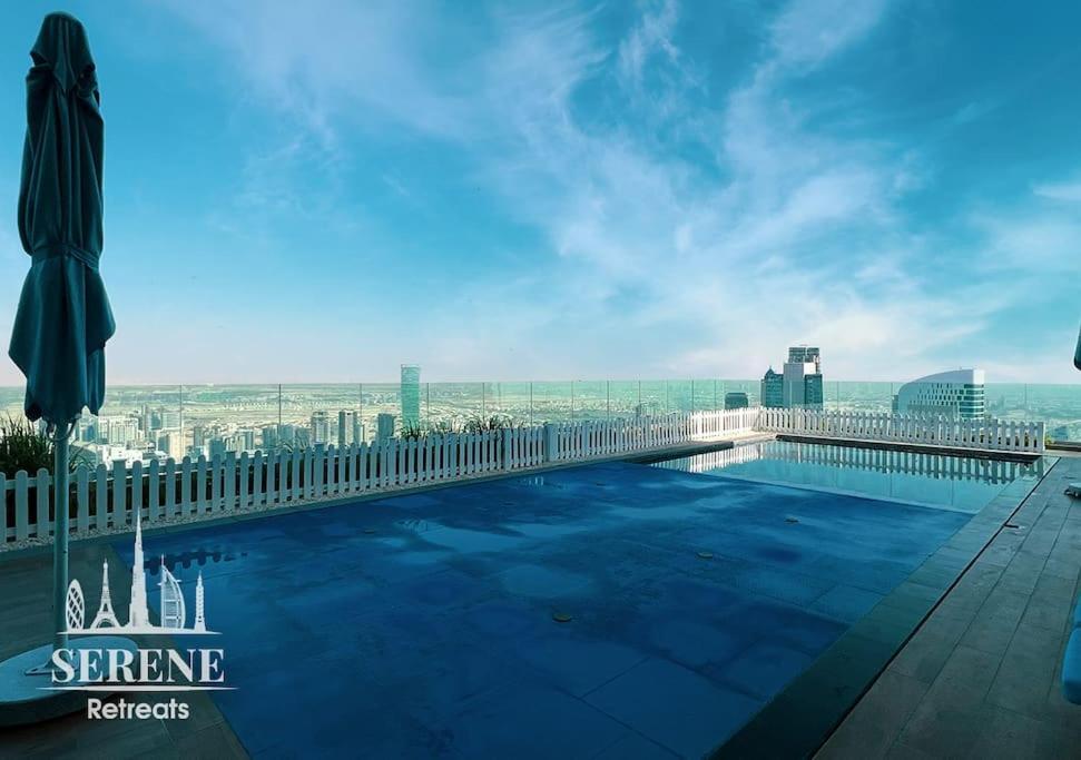 Serene Retreats Paramount Two Bedroom 3 With Burj View Apartment