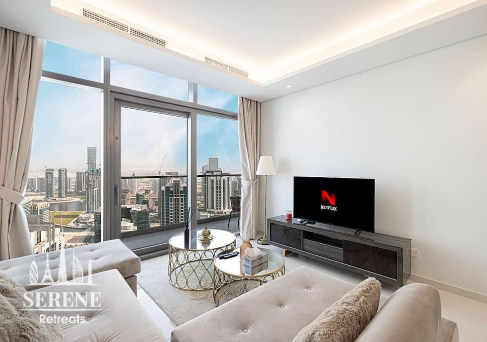 Serene Retreats Paramount Two Bedroom 3 With Burj View Apartment Dubai