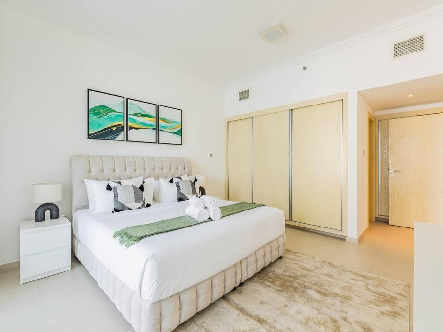 Seaside Elegance-1br-al Bateen-private Access Apartment *