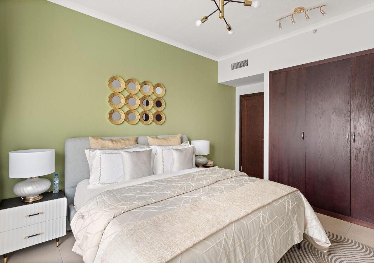 Apartment Downtown Gem, Fountain View! *