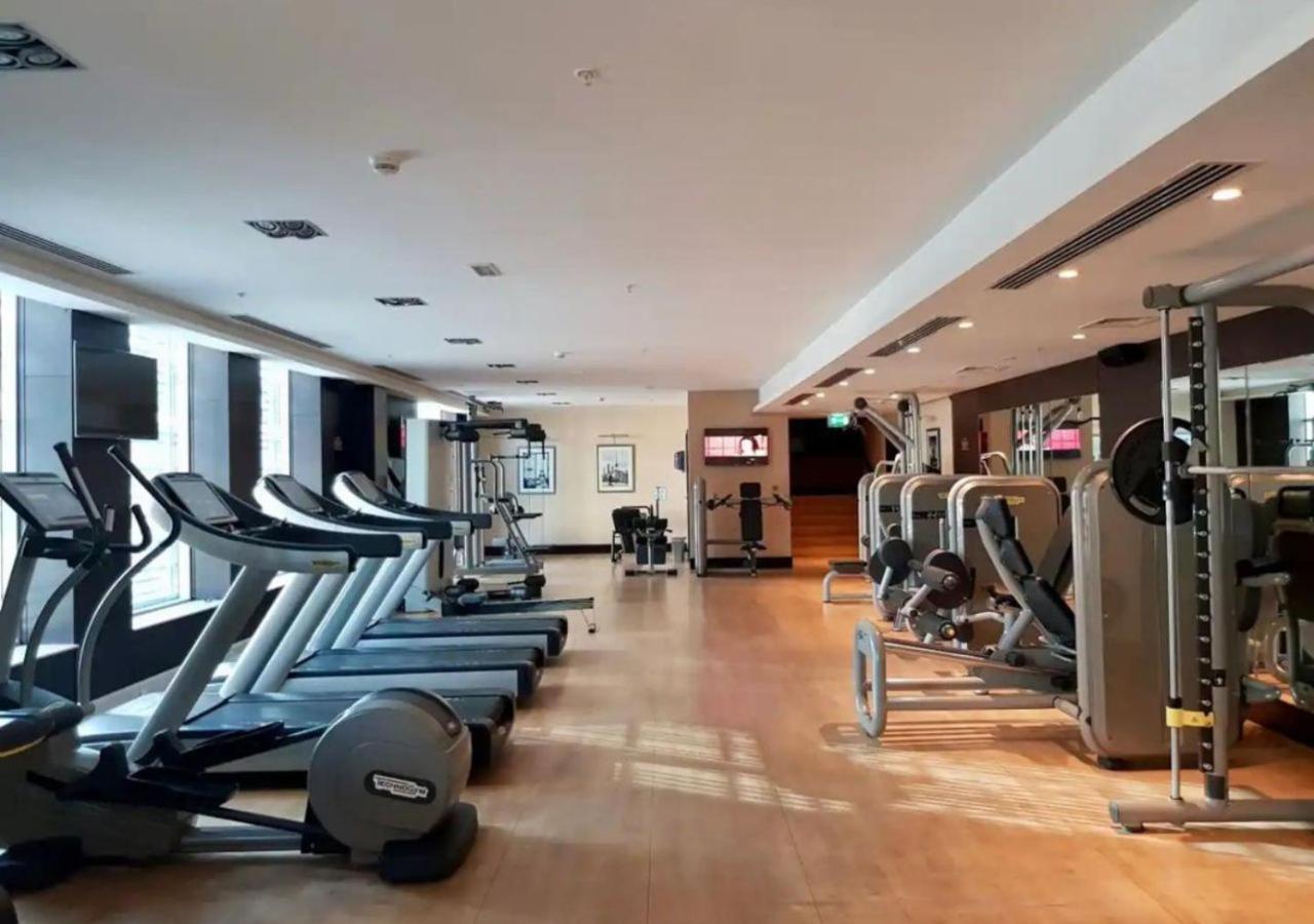 Apartment Downtown Gem, Fountain View! *