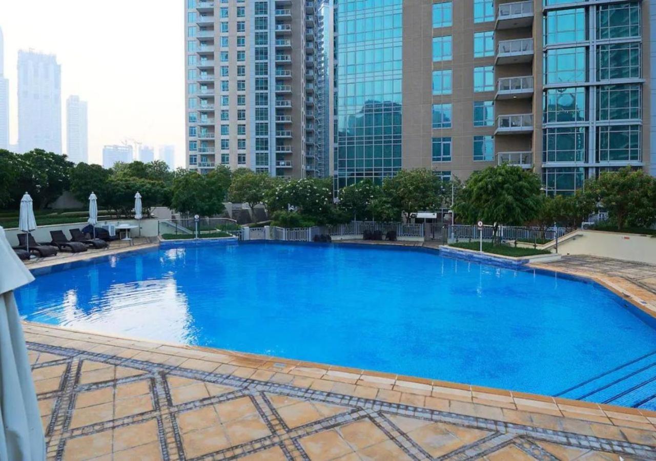 Apartment Downtown Gem, Fountain View!