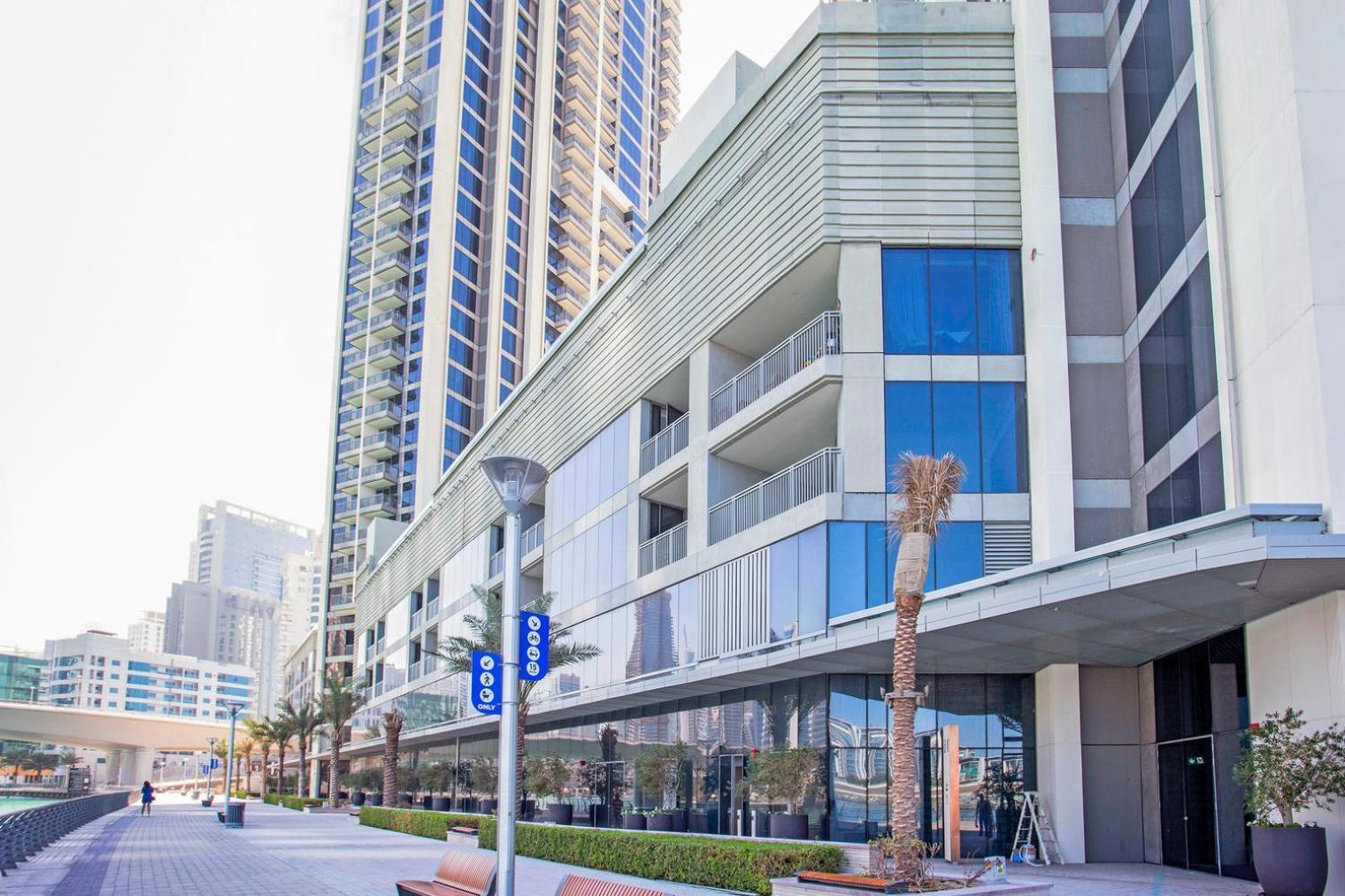 Blueground 5242 Tower Pool Elev Garage Dxb-922 Apartment
