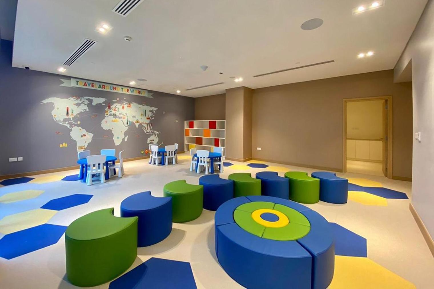 Blueground 5242 Tower Pool Elev Garage Dxb-922 *