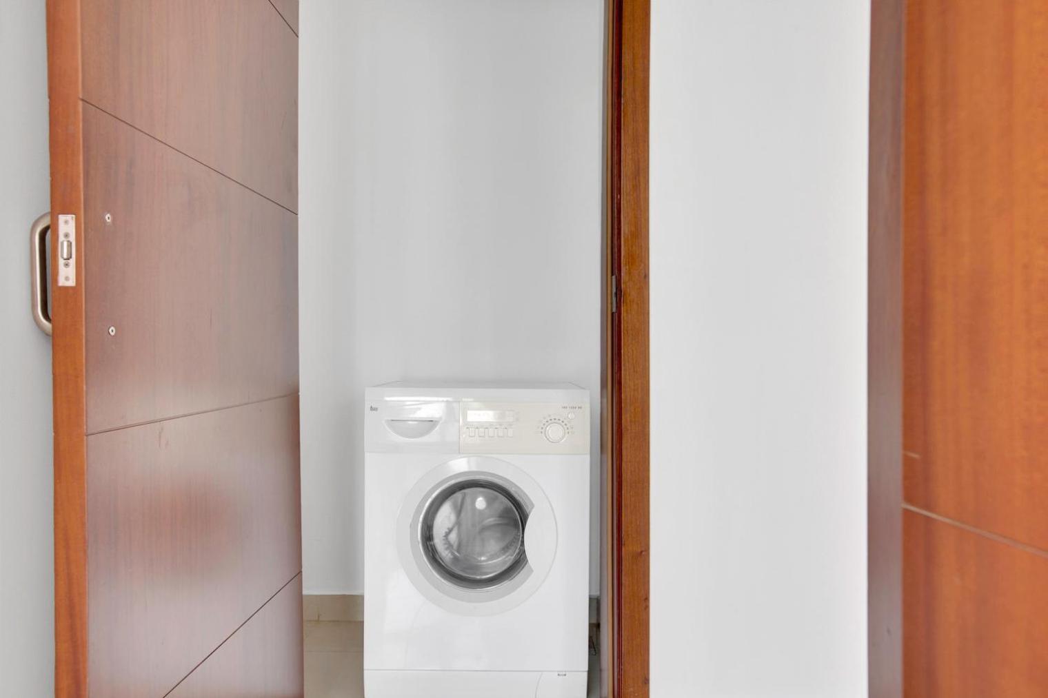 Apartment Blueground Dt Standpoint Balcony Elev Pool Dxb-1104