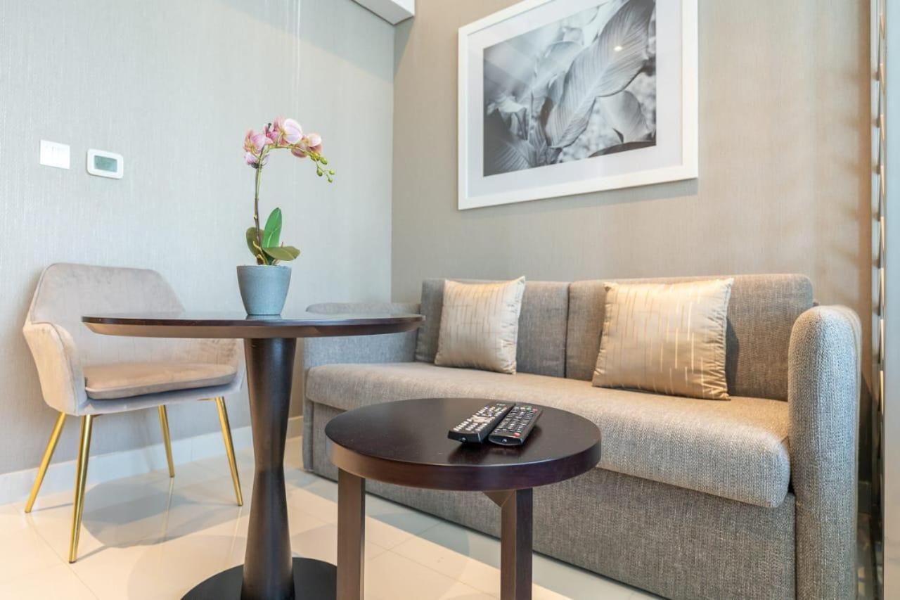 Aws Homes - Elegance Near Downtown Apartment Dubai