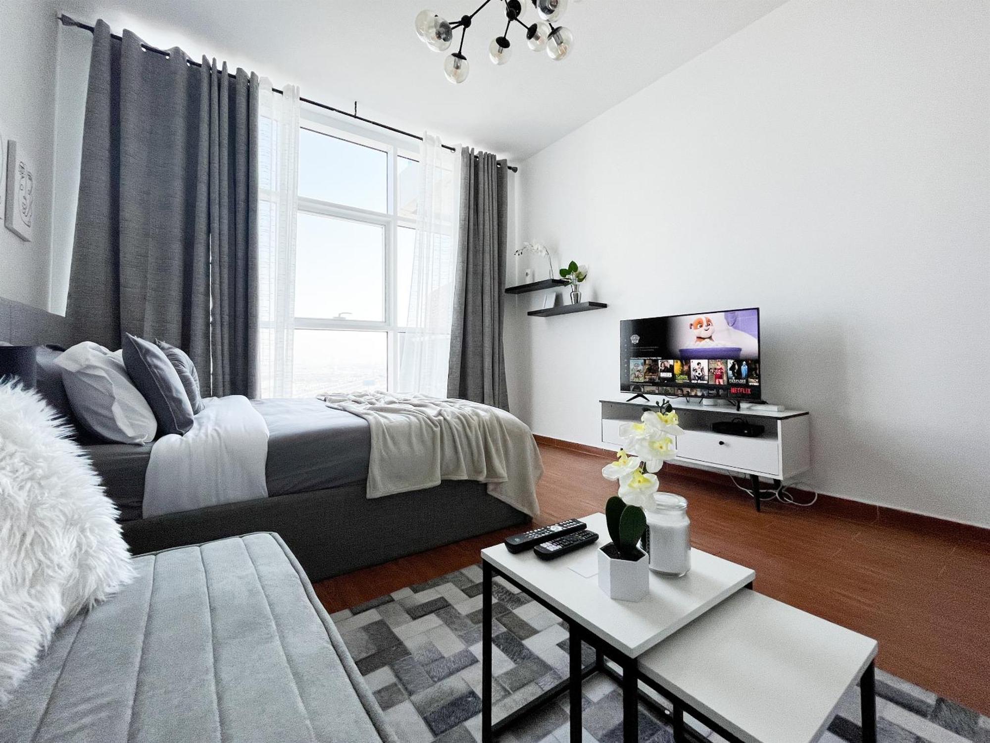 W Modern Amenities In Prime Location Dubai