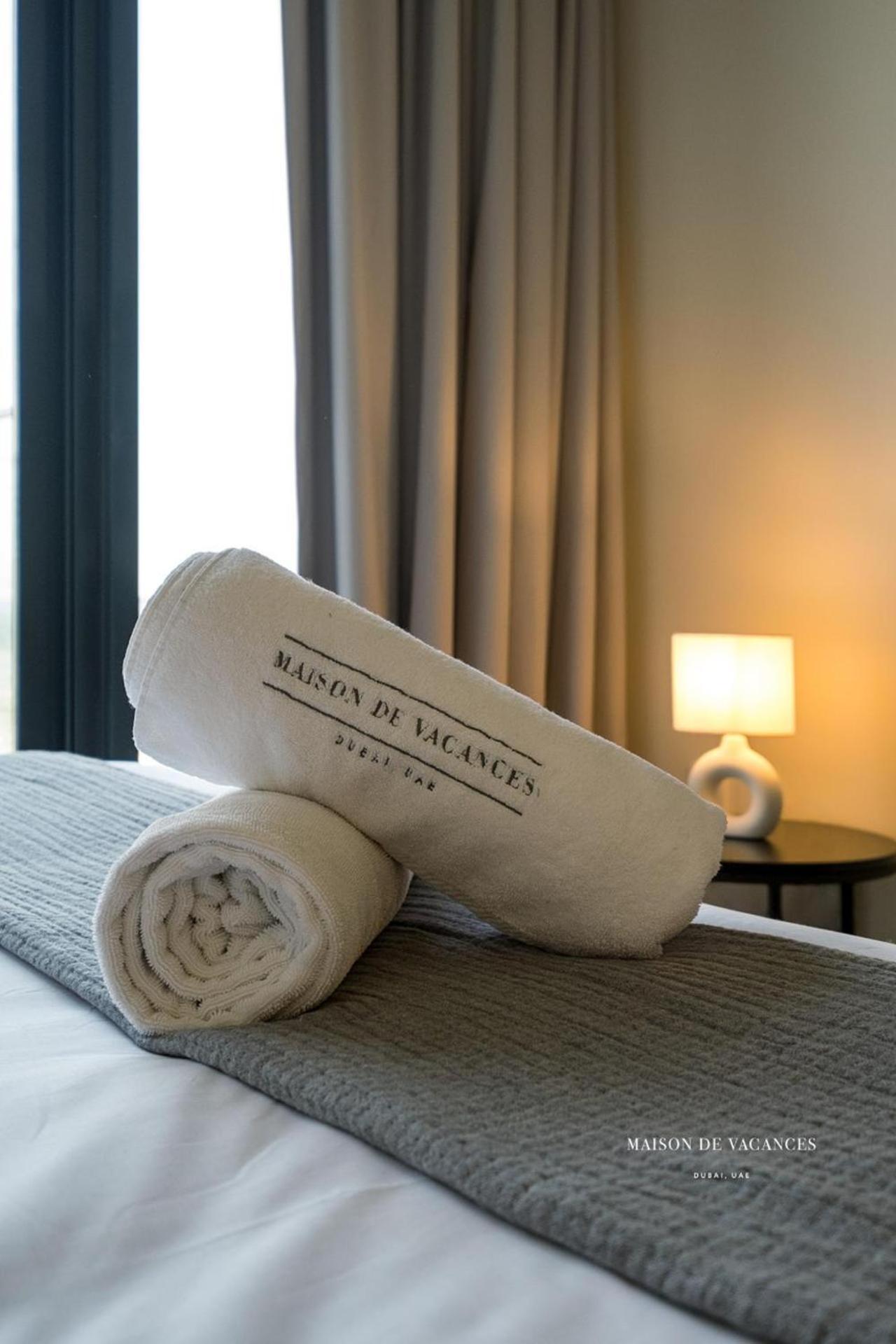 Comfortable 10mins Away From Mall * Dubai