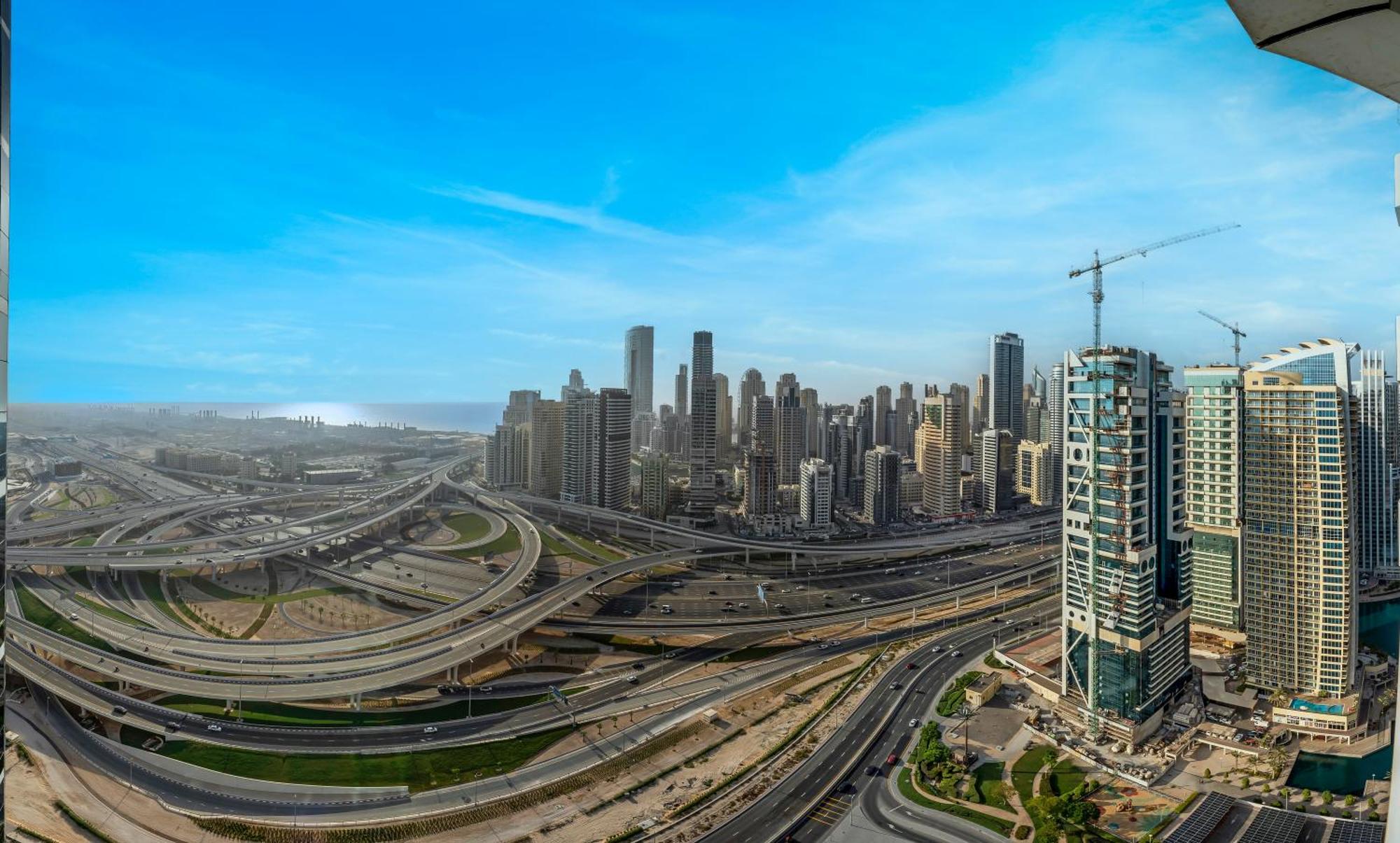 Stunning Panoramic Sea & Marina Skyline View Dubai