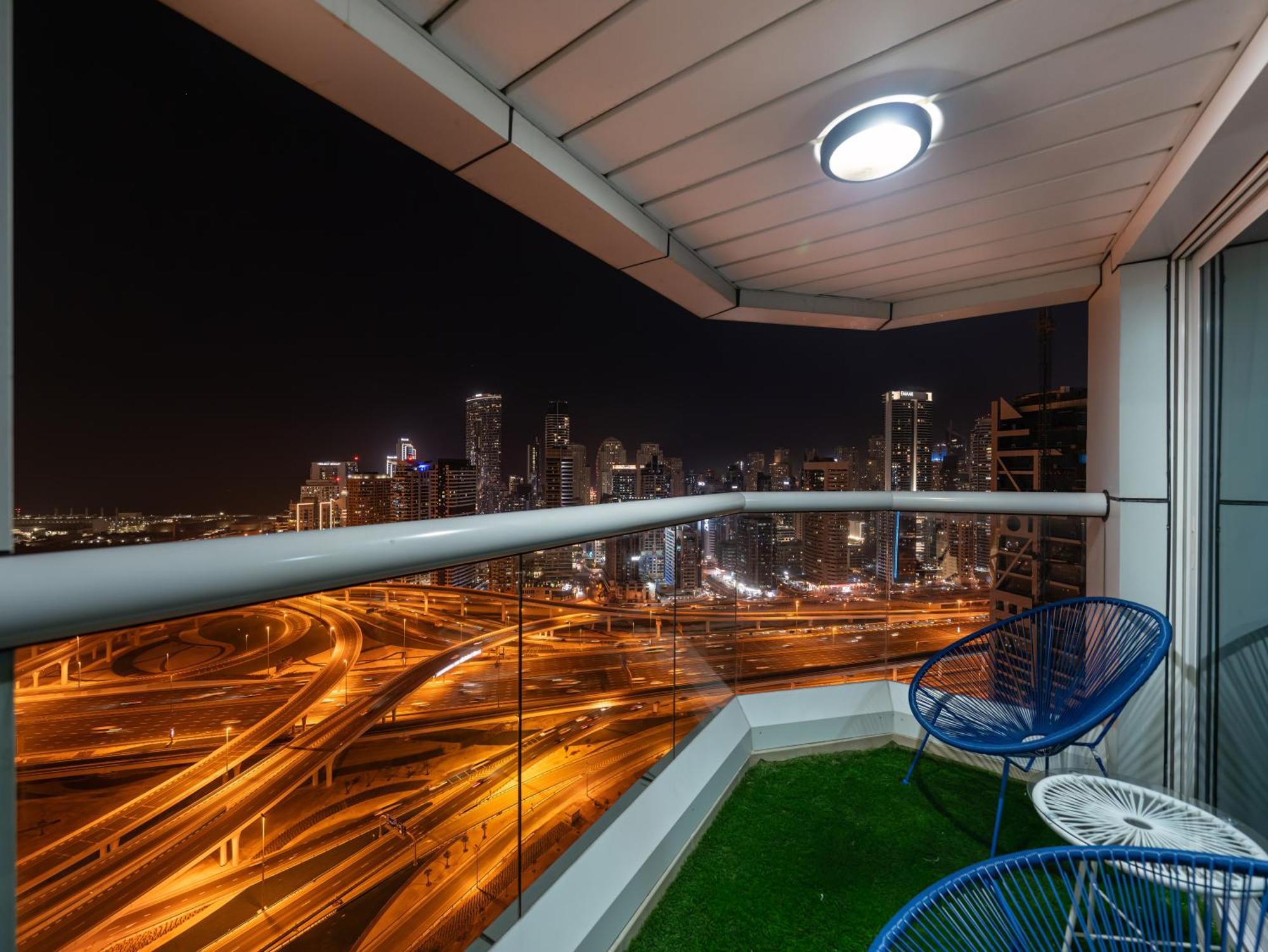 Apartment Stunning Panoramic Sea & Marina Skyline View *