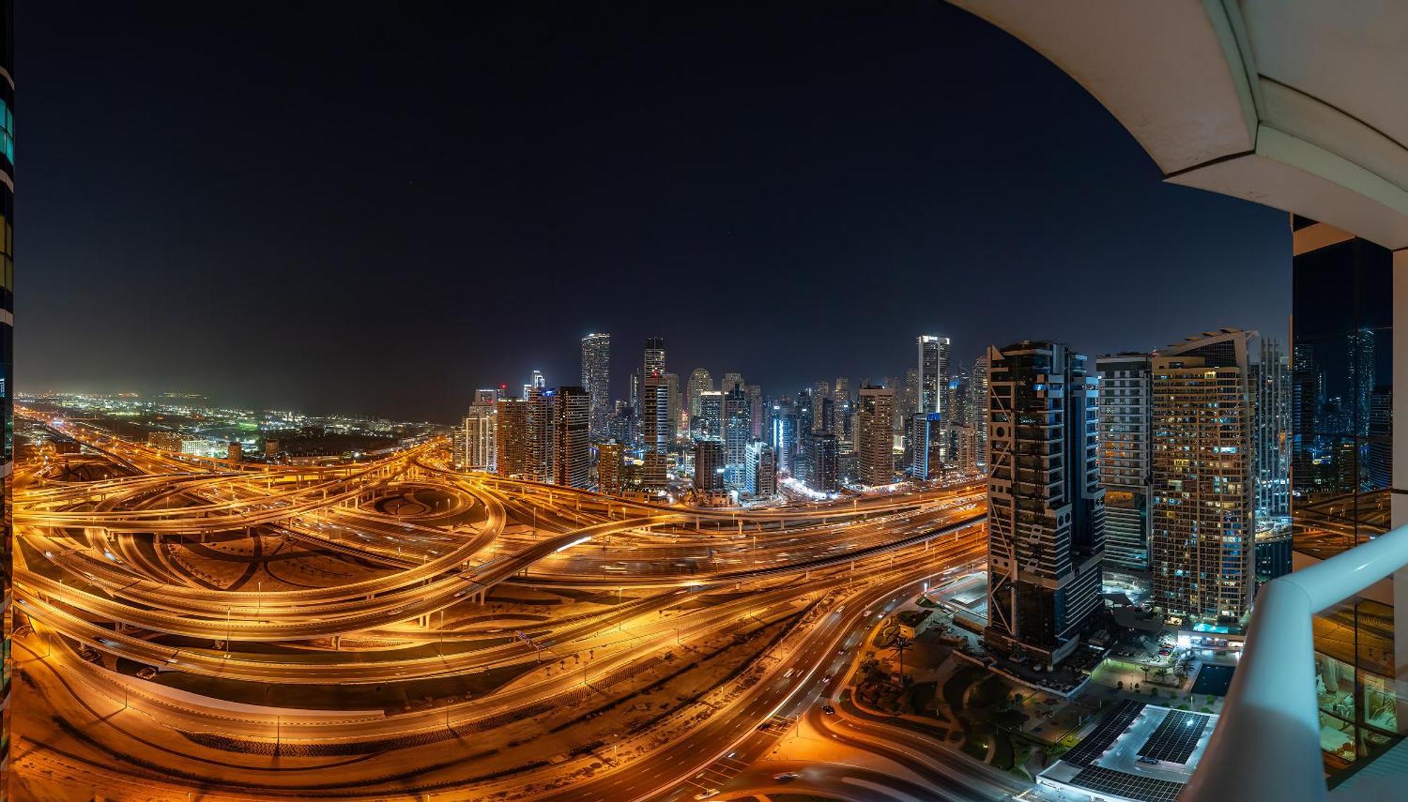 Stunning Panoramic Sea & Marina Skyline View Dubai