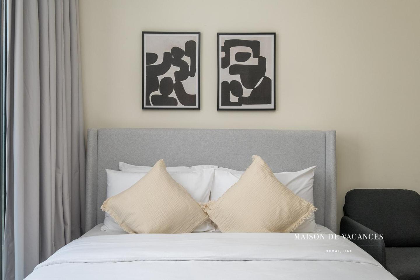 Cozy 10mins Away From Mall Apartment Dubai
