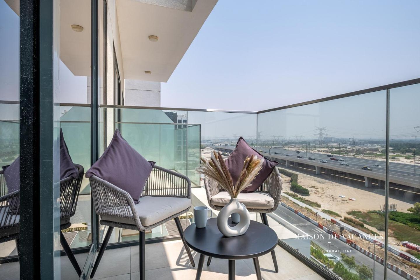 Cozy 10mins Away From Mall Apartment