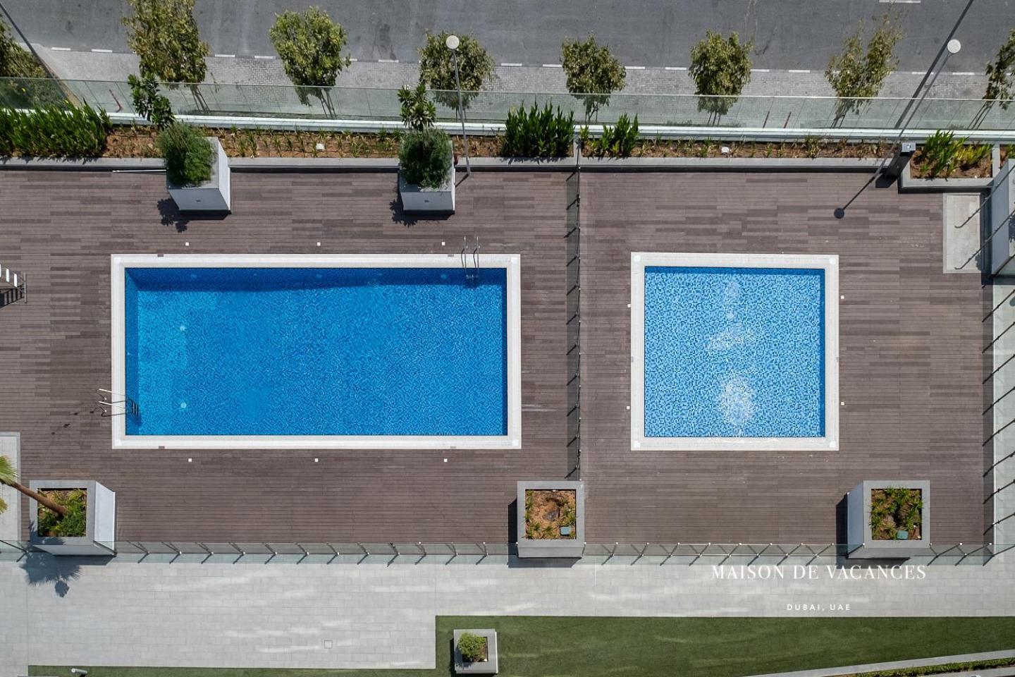 Apartment Cozy 10mins Away From Mall Dubai