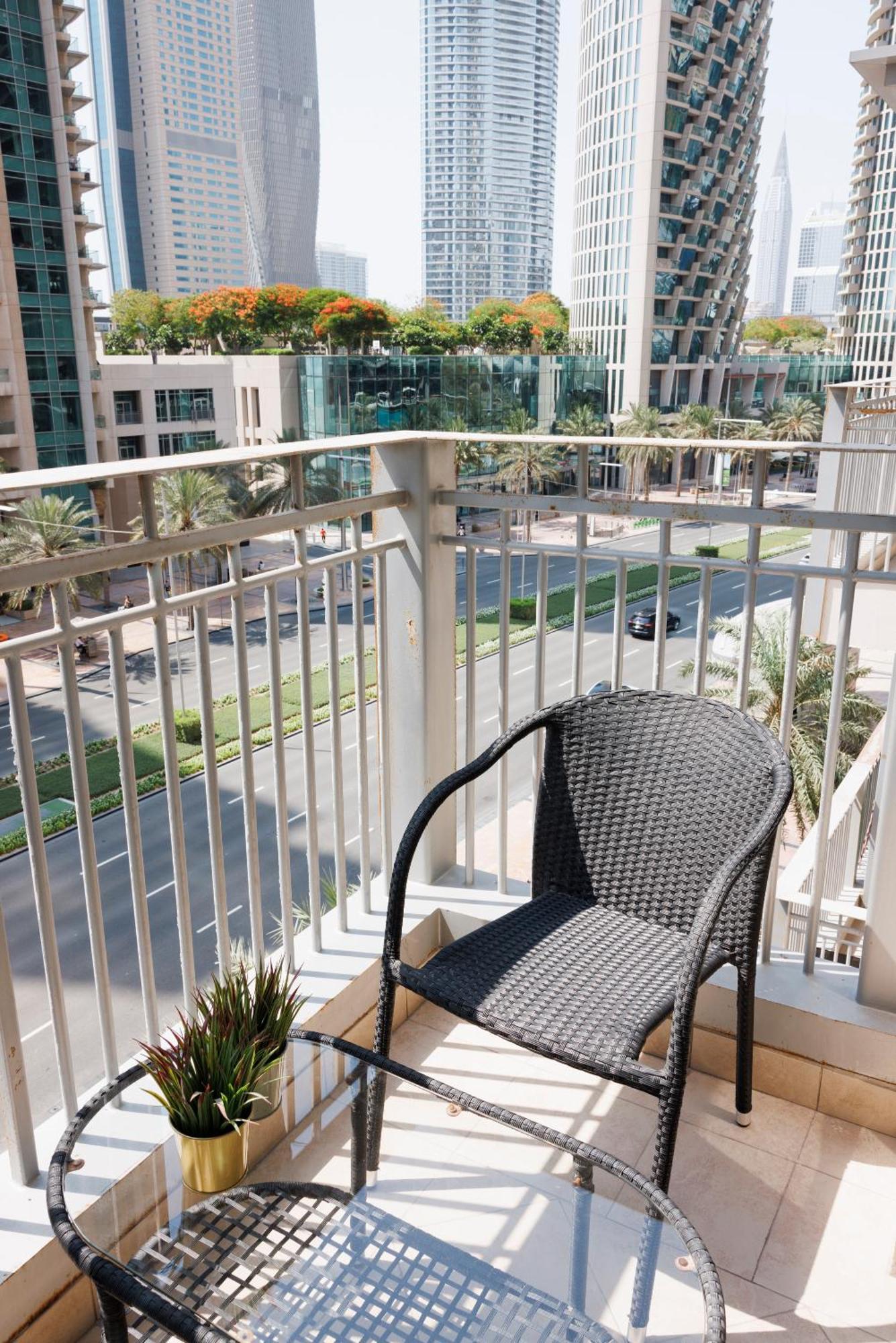 Apartment Sophisticated In The Heart Of Dubai, Walk From Burj Dubai