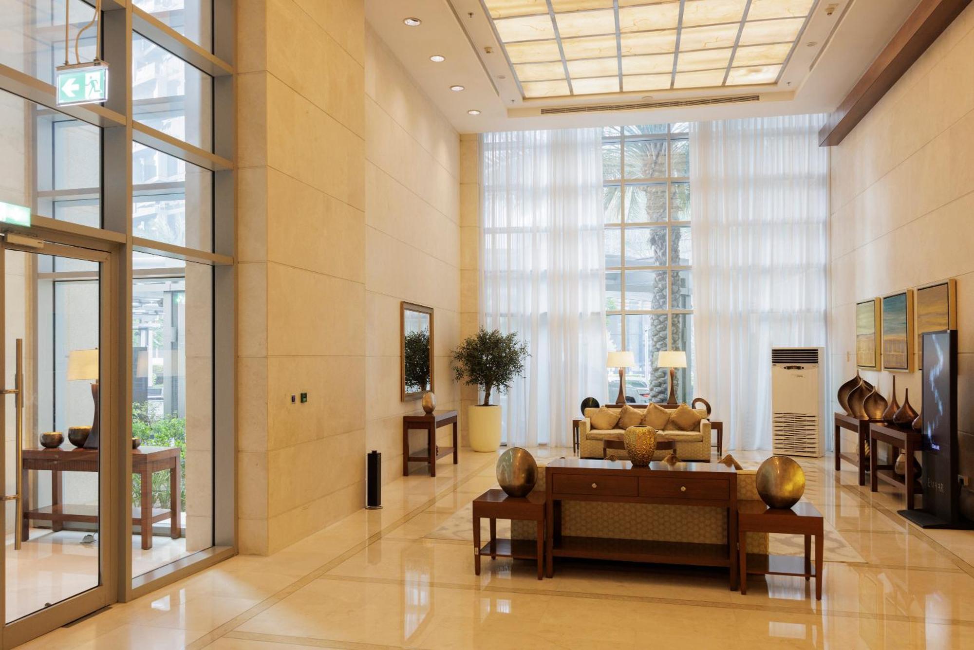 Sophisticated In The Heart Of Dubai, Walk From Burj Apartment *