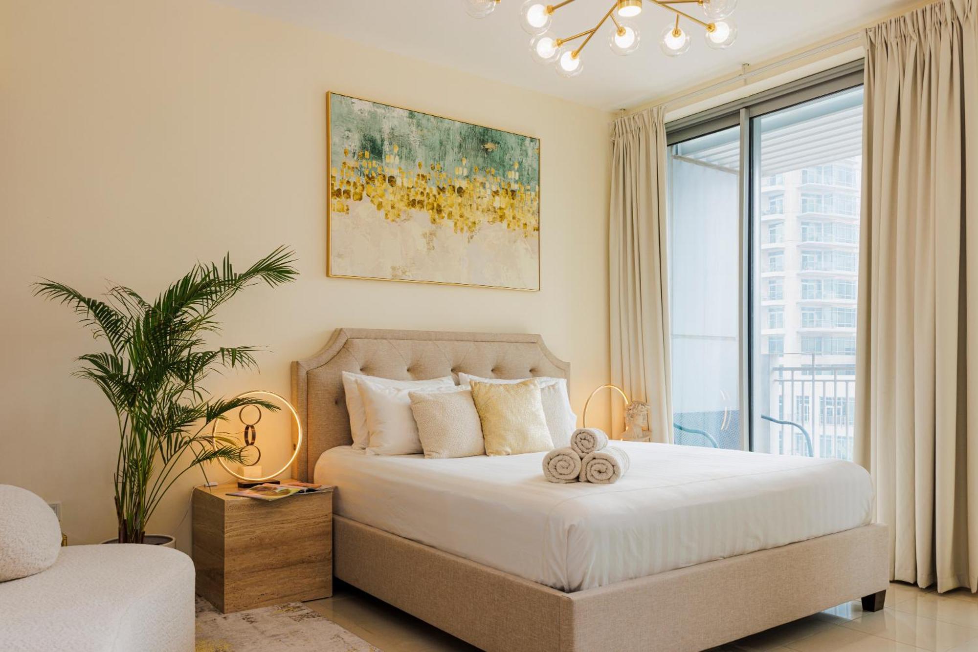 Sophisticated In The Heart Of Dubai, Walk From Burj Apartment
