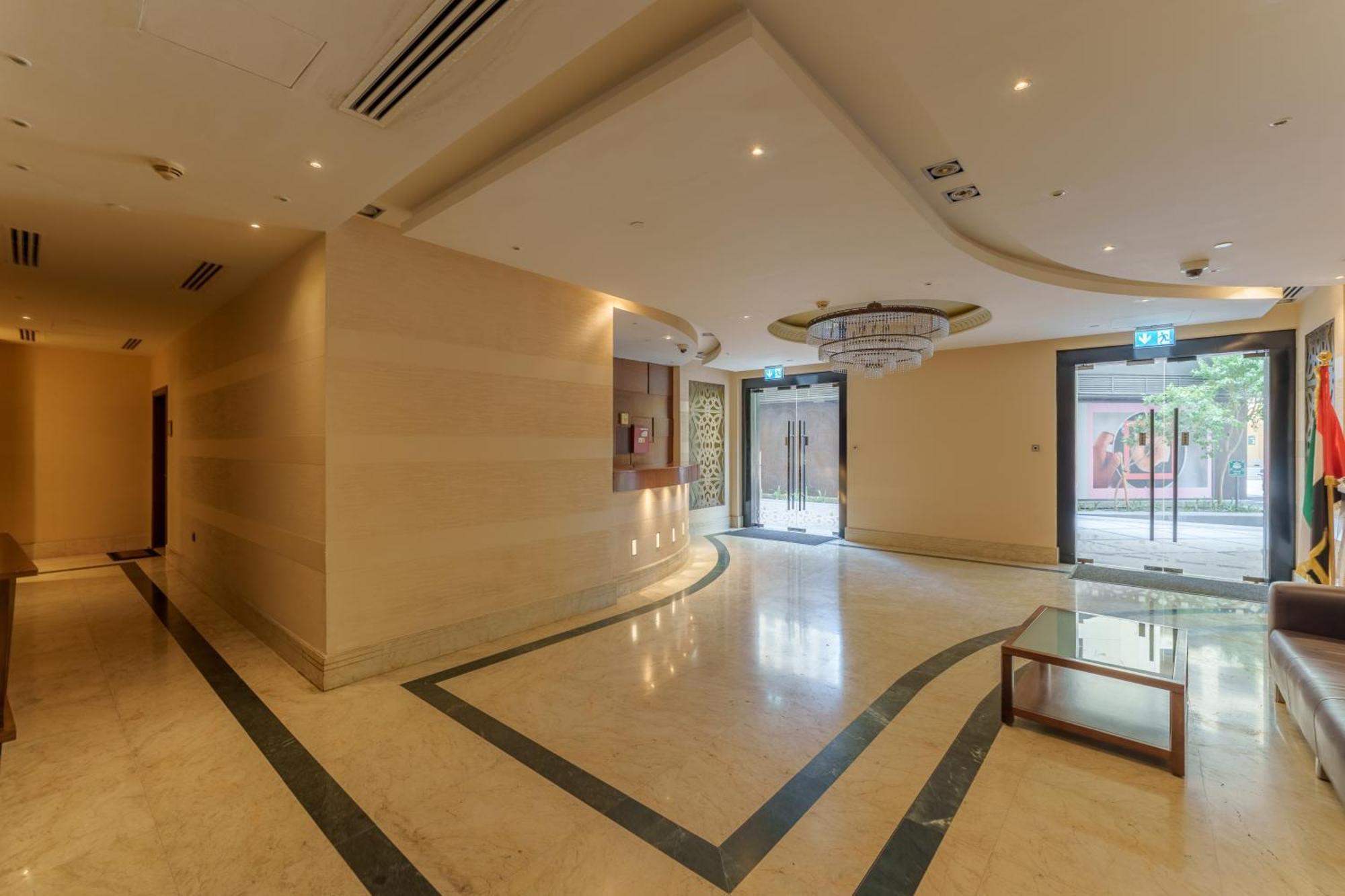 Marco Polo - Chic 1 Bedroom With 2 Balconies, Marina Views & Tram Apartment Dubai