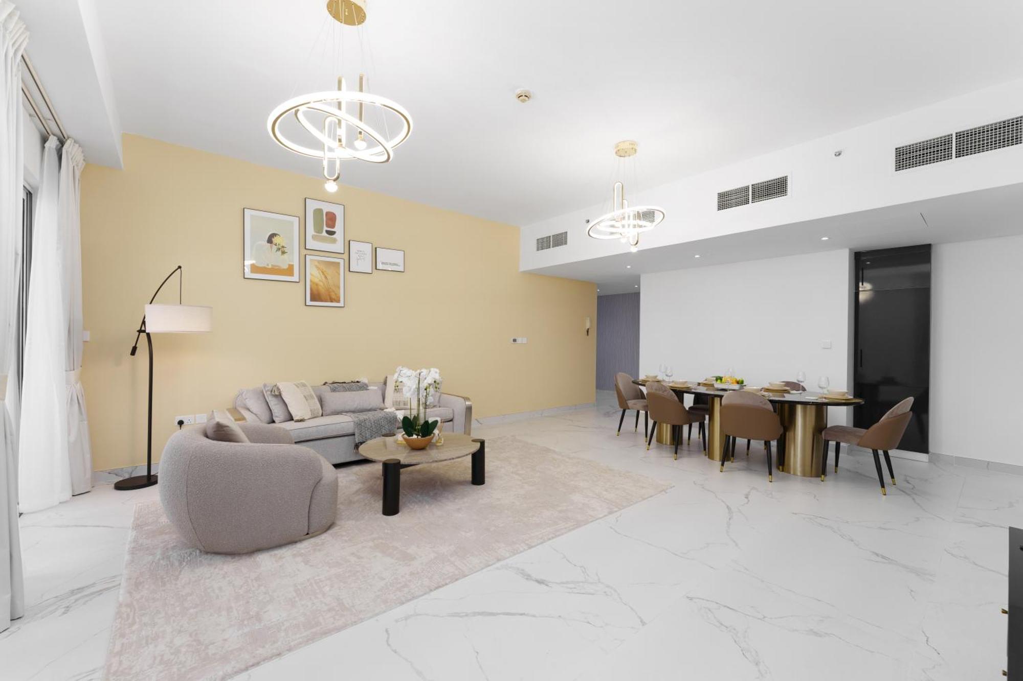 Marco Polo - Chic 1 Bedroom With 2 Balconies, Marina Views & Tram Apartment *