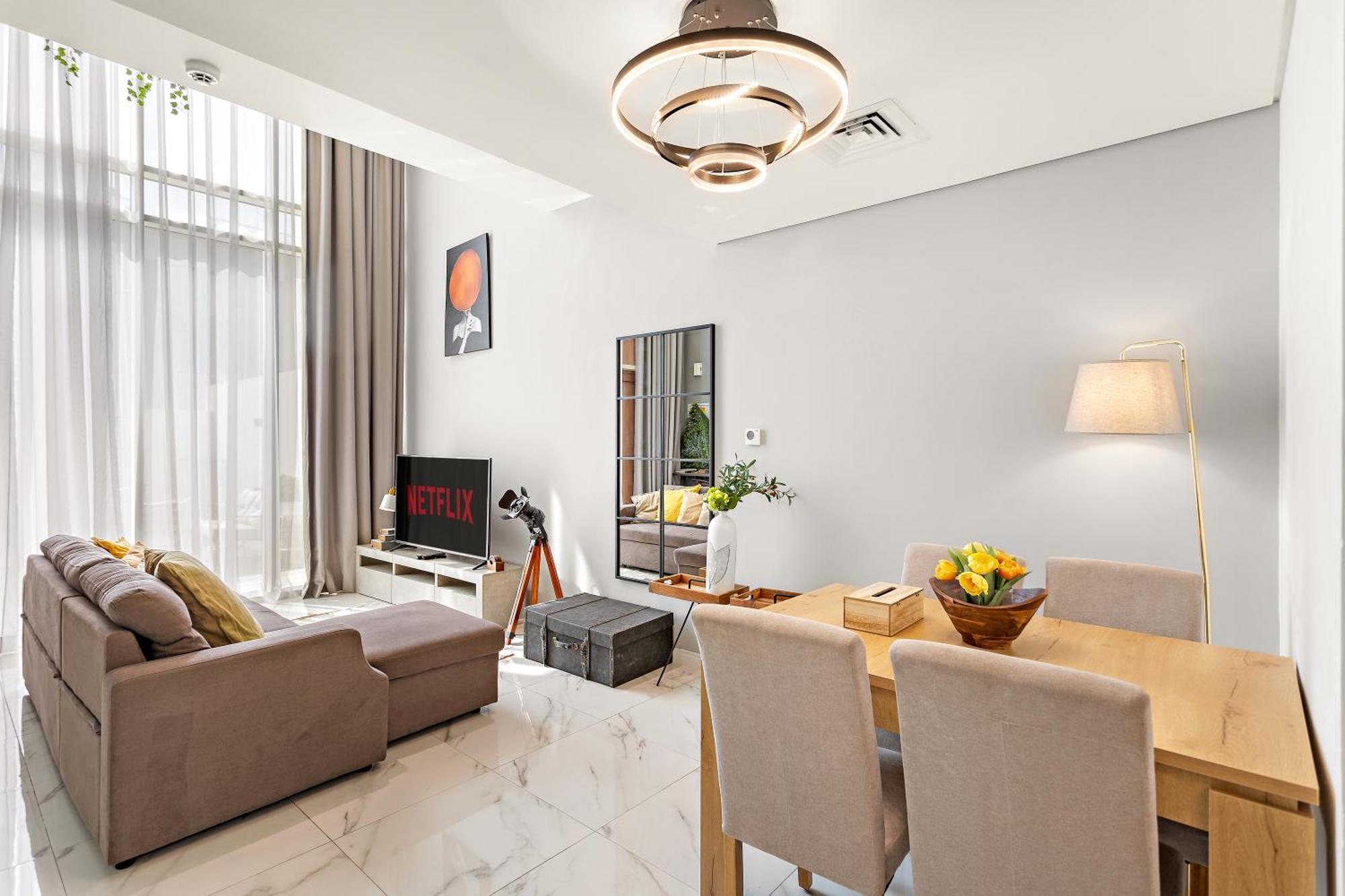 Contemporary With A Stunning Garden & Parking *