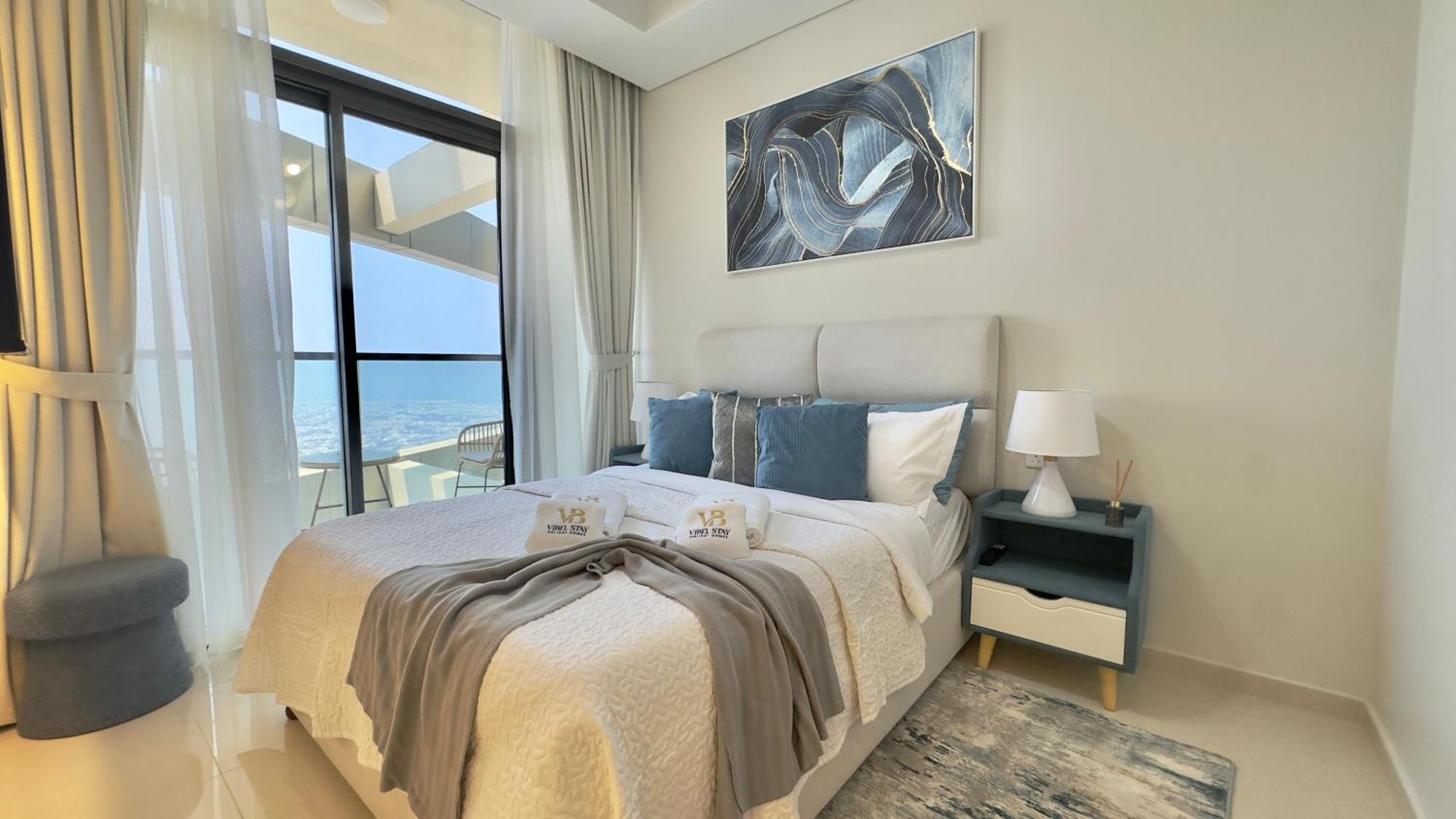2br Sky High Floor At Aykon Tower C Business Bay By Vibel