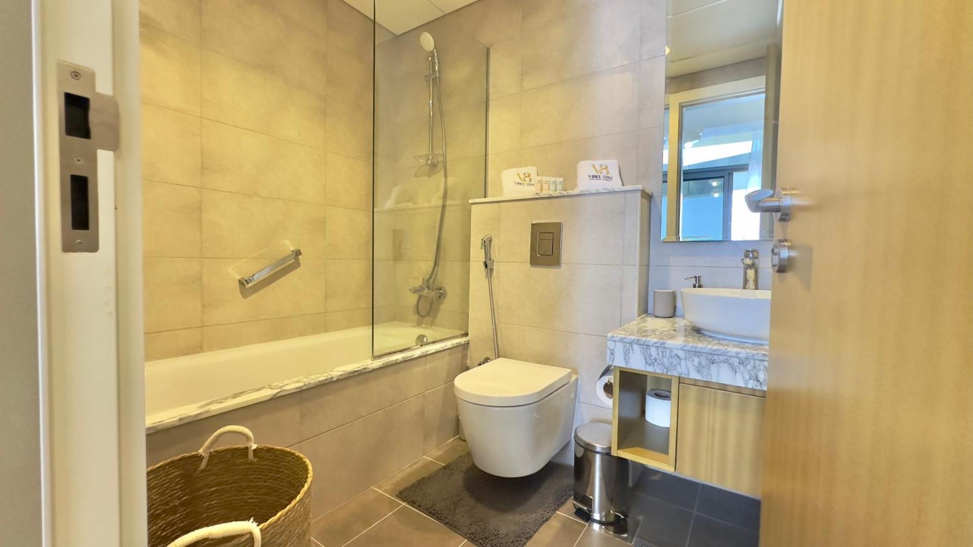 2br Sky High Floor At Aykon Tower C Business Bay By Vibel Apartment *