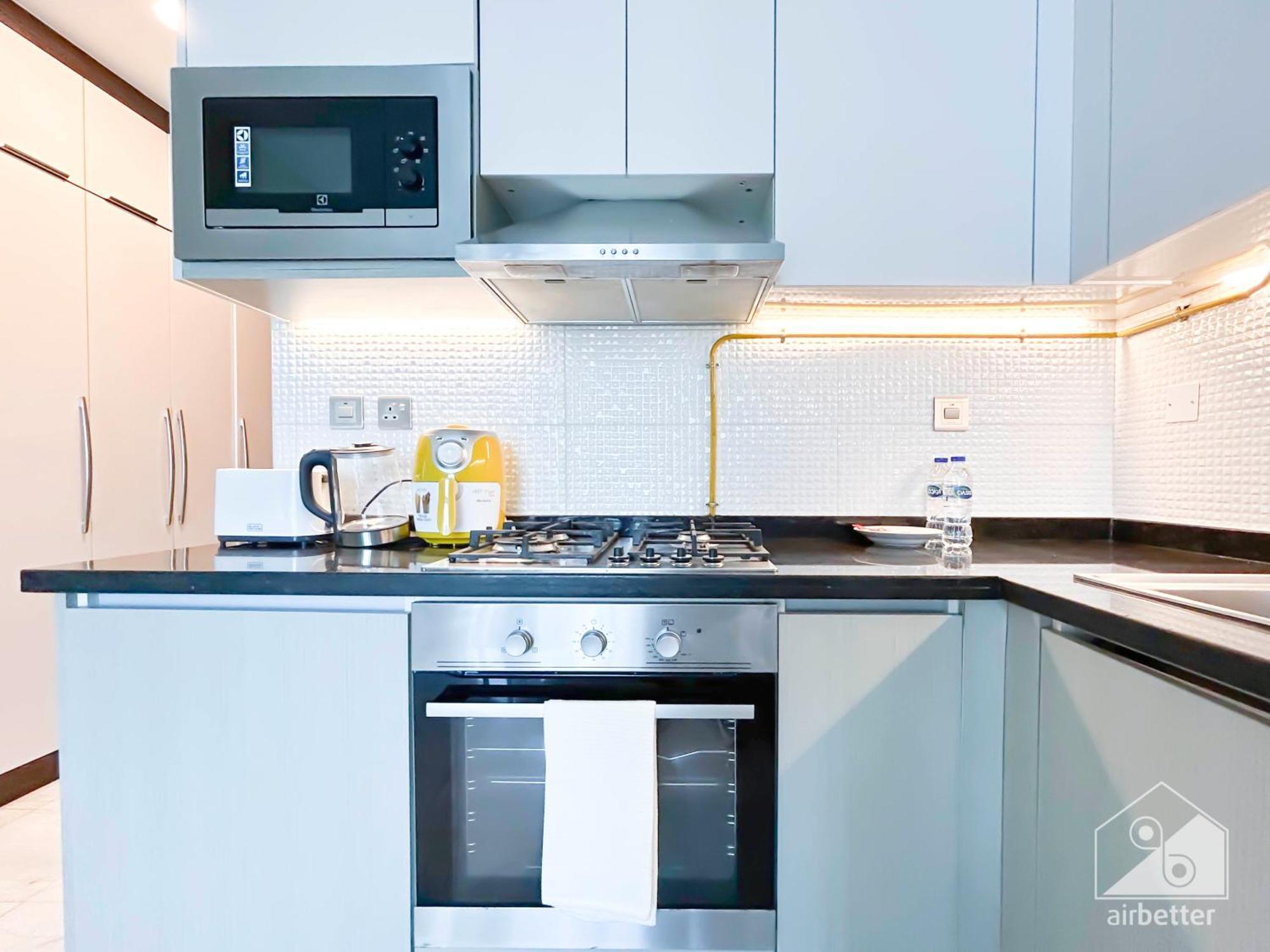 Apartment Contemporary With View In Business Bay