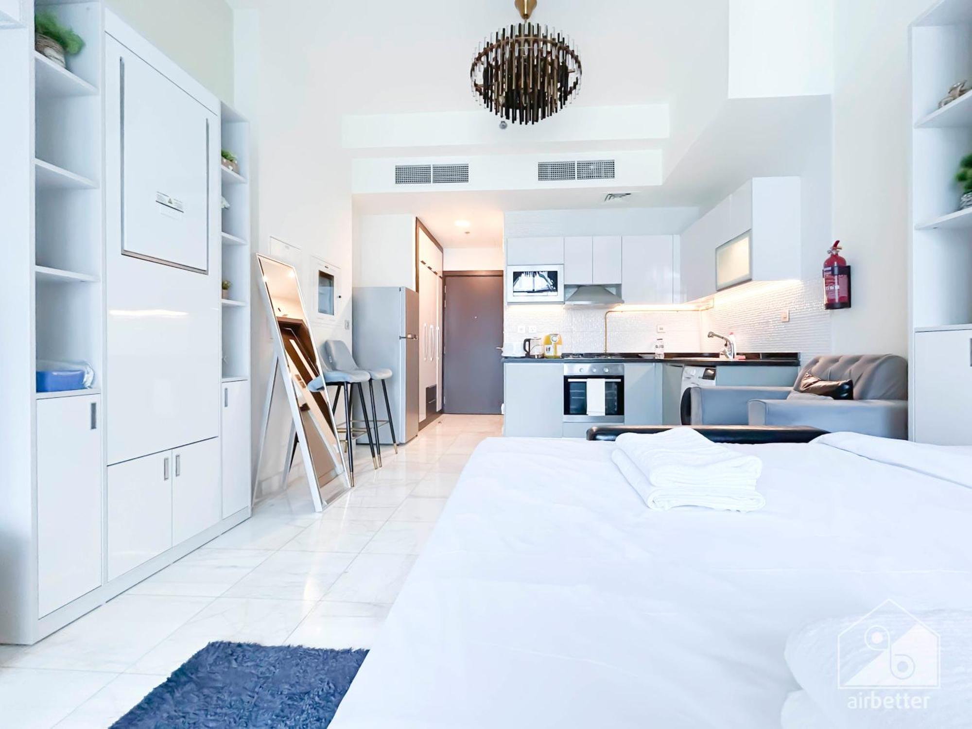 Contemporary With View In Business Bay Dubai