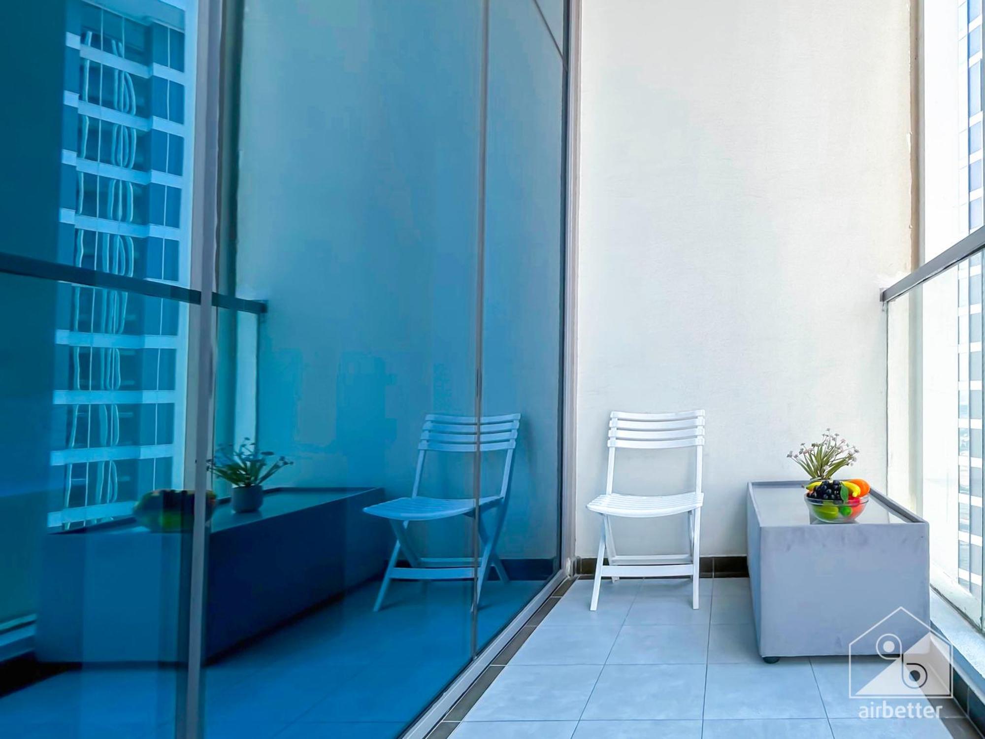 Contemporary With View In Business Bay Apartment Dubai
